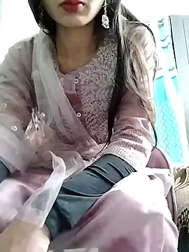 Snapshot of Noor_Darliing chatting on 24, 1, 2025 Noor Darliing online show from 24, 1, 2025