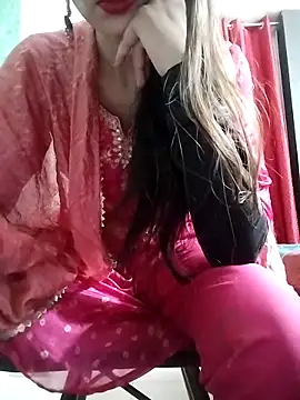 Snapshot of Noor_Darliing chatting on 20, 3, 2025 Noor Darliing online show from 20, 3, 2025