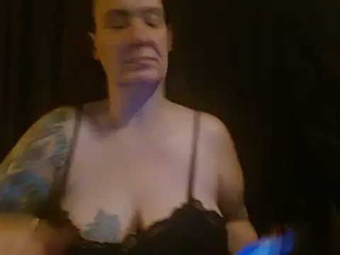 SimoneMoore online show from 2, 11, 2025