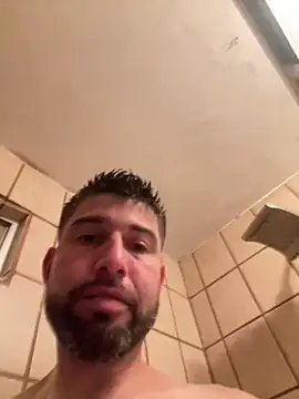 Snapshot of hotraillX chatting on 11, 12, 2024 hotraillX online show from 11, 12, 2024