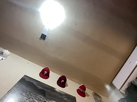 Snapshot of hotraillX chatting on 7, 1, 2025 hotraillX online show from 7, 1, 2025