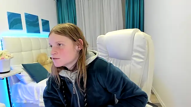 Kathlyn  Heath online show from 15, 2, 2025