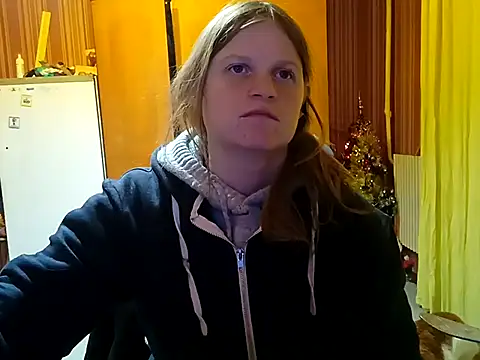 Kathlyn  Heath online show from 5, 3, 2025