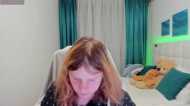 Kathlyn  Heath online show from 5, 11, 2025