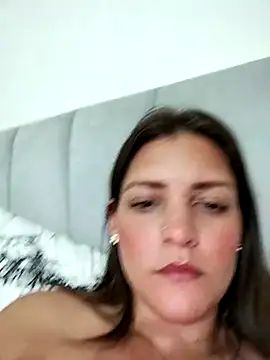 Mia Hampton online show from 22, 3, 2025