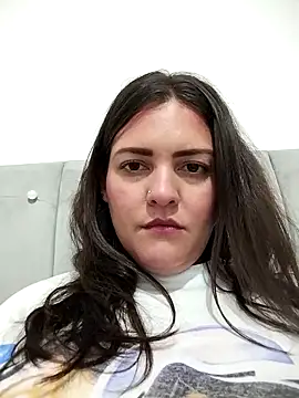 Snapshot of Mia_Hampton chatting on 1, 4, 2026 Mia Hampton online show from 1, 4, 2026