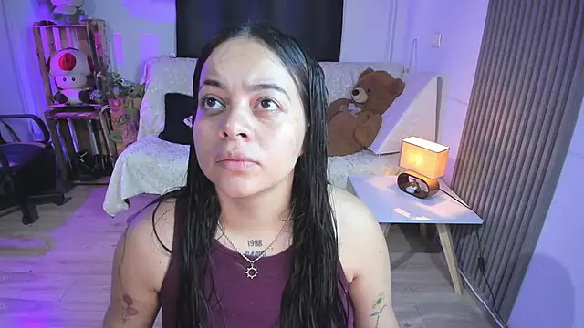 Cuttiealice online show from 14, 2, 2025