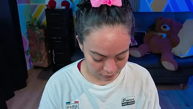 Cuttiealice online show from 23, 9, 2025