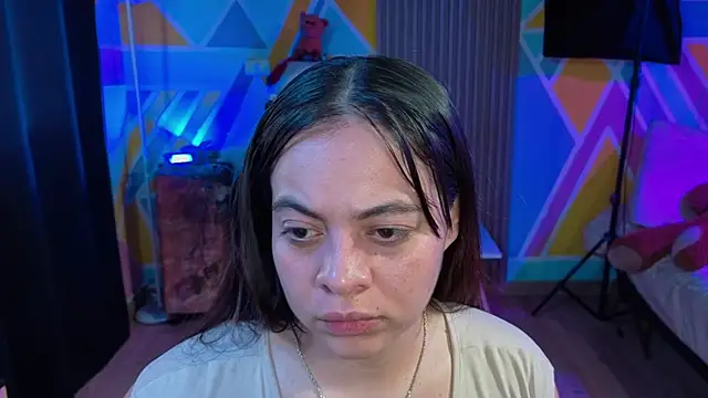 Cuttiealice online show from 14, 10, 2025