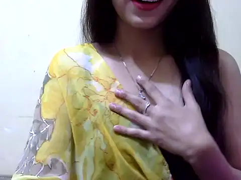 Snapshot of Arohi_Sharma123 chatting on 15, 12, 2024 Arohi Sharma123 online show from 15, 12, 2024