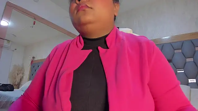 sophia reyes online show from 17, 1, 2025