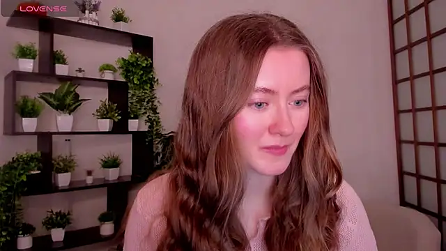 KateCuddle online show from 15, 12, 2025