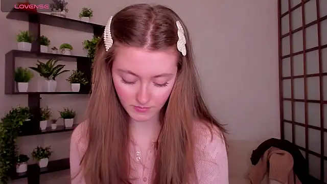 KateCuddle online show from 4, 2, 2026