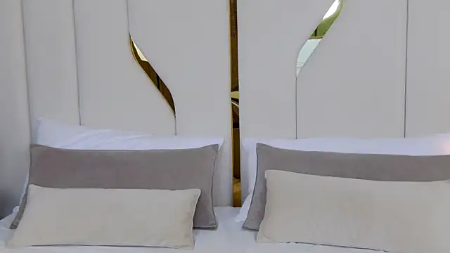 Betty Bridge online show from 17, 12, 2025