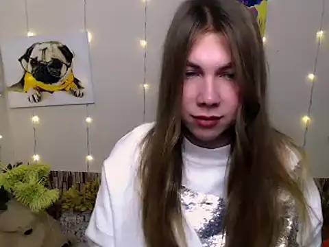 Sport Tall Doll online show from 6, 12, 2024