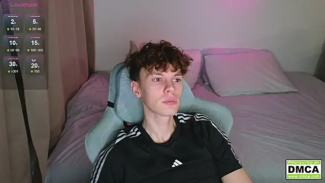 Snapshot of cute_thomas chatting on 9, 2, 2026 cute thomas online show from 9, 2, 2026