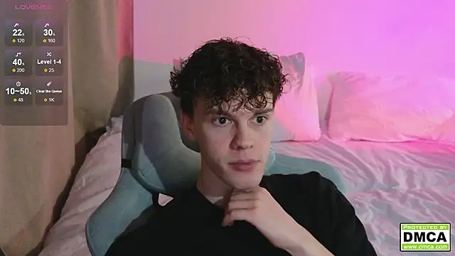 Snapshot of cute_thomas chatting on 3, 3, 2026 cute thomas online show from 3, 3, 2026