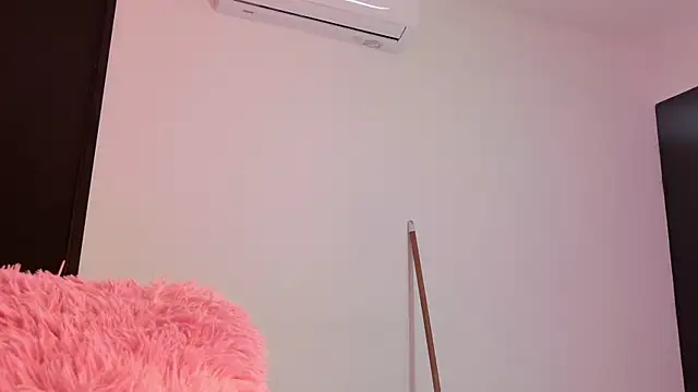 Snapshot of celeste_sea chatting on 7, 5, 2026 celeste sea online show from 7, 5, 2026