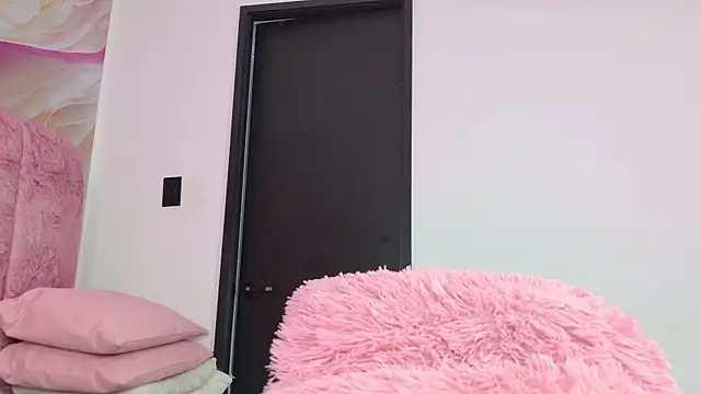 Snapshot of celeste_sea chatting on 1, 6, 2026 celeste sea online show from 1, 6, 2026