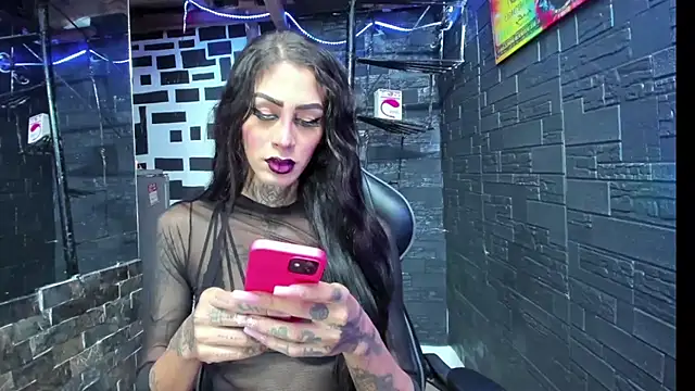 Snapshot of kissingdevil chatting on 24, 10, 2025 kissingdevil online show from 24, 10, 2025