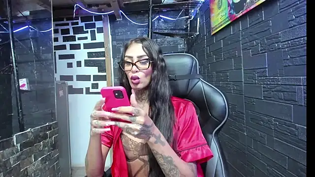 Snapshot of kissingdevil chatting on 25, 10, 2025 kissingdevil online show from 25, 10, 2025