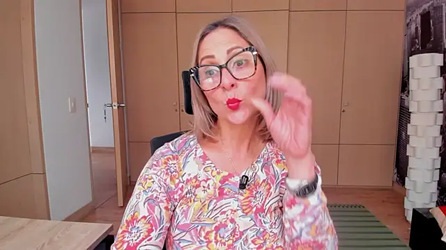 Snapshot of jane_turner chatting on 18, 2, 2026 jane turner online show from 18, 2, 2026