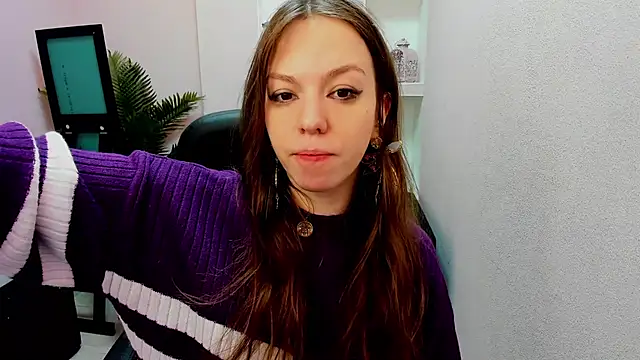 Persephoni online show from 6, 2, 2025