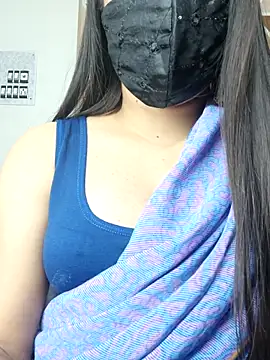 Snapshot of _desigori chatting on 5, 3, 2025  desigori online show from 5, 3, 2025