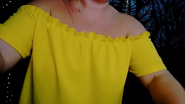 Olivia playful online show from 4, 12, 2025