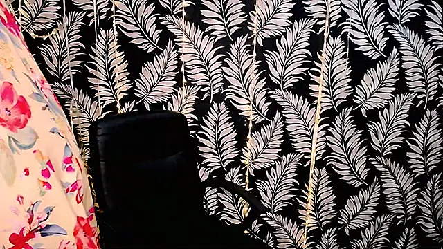 Olivia playful online show from 8, 1, 2026