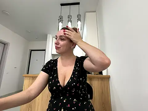 Janeee online show from 5, 11, 2025