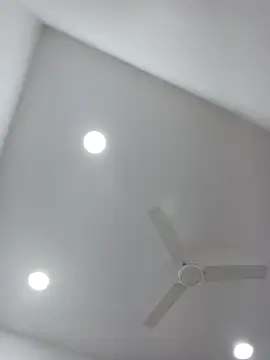 Snapshot of Lent_Medium chatting on 17, 11, 2025 Lent Medium online show from 17, 11, 2025