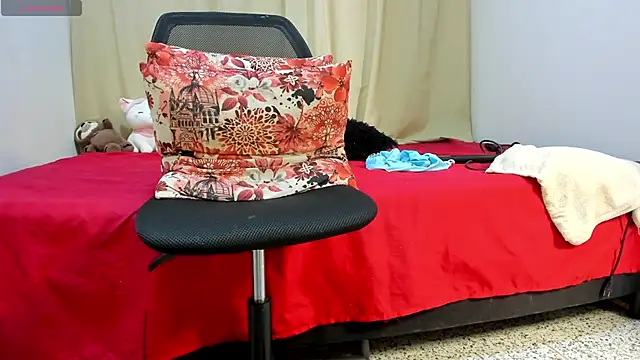 Snapshot of santhi_lee chatting on 15, 2, 2026 santhi lee online show from 15, 2, 2026