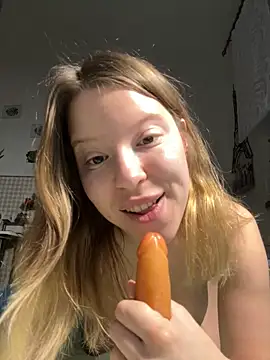 Snapshot of kimczii chatting on 23, 4, 2026 kimczii online show from 23, 4, 2026