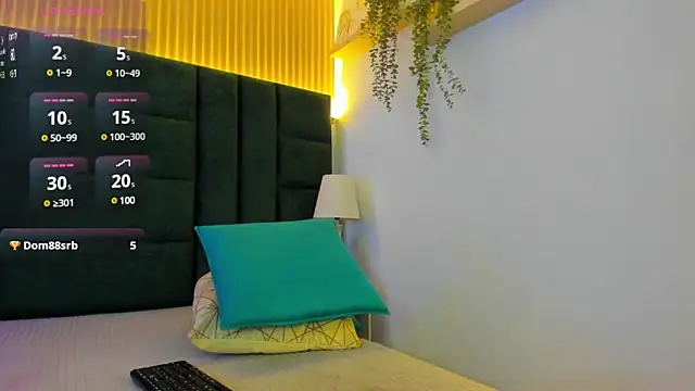 AntonellaaHot online show from 21, 1, 2025