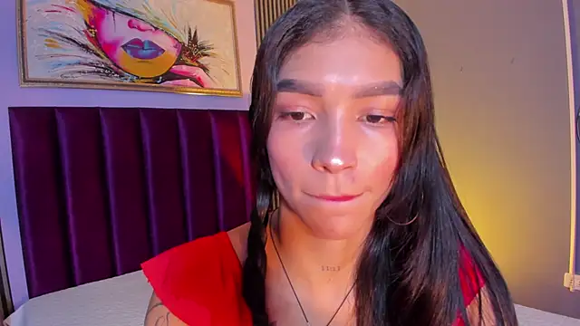 Snapshot of LauraAristizabal chatting on 1, 7, 2026 LauraAristizabal online show from 1, 7, 2026