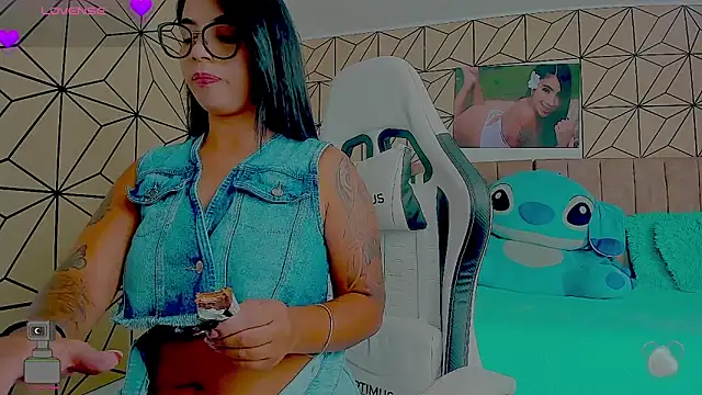 vane lopez  online show from 25, 3, 2026