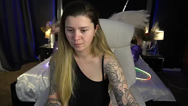 Snapshot of AmellyMilly chatting on 17, 1, 2026 AmellyMilly online show from 17, 1, 2026