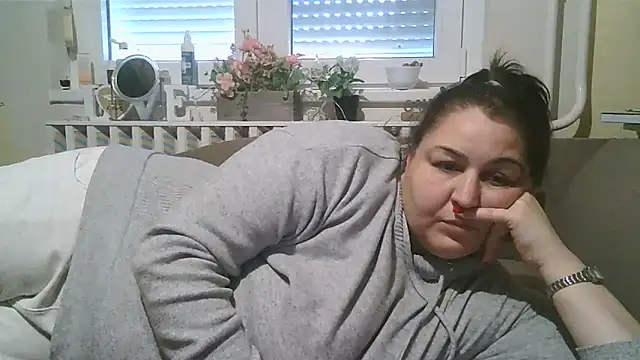 Mileva88 online show from 28, 12, 2024