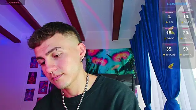 Snapshot of dimitri-bilak chatting on 17, 3, 2025 dimitri-bilak online show from 17, 3, 2025