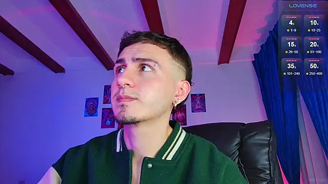 Snapshot of dimitri-bilak chatting on 20, 9, 2025 dimitri-bilak online show from 20, 9, 2025