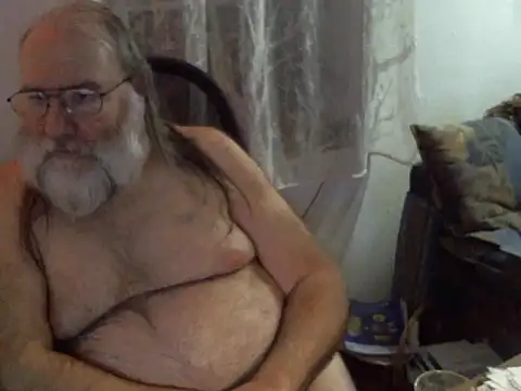Snapshot of SexySantaC chatting on 31, 12, 2024 SexySantaC online show from 31, 12, 2024