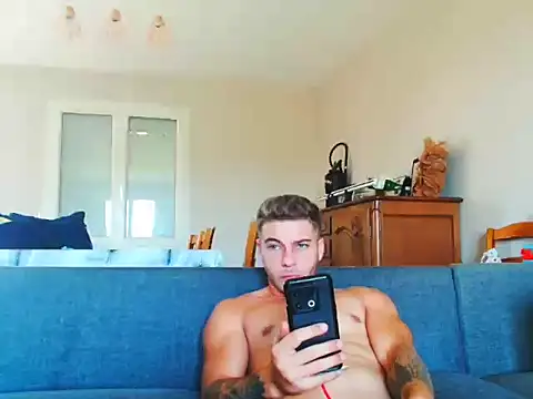 Snapshot of Elkafit28 chatting on 19, 6, 2026 Elkafit28 online show from 19, 6, 2026