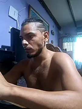 Snapshot of apolodiosgriego chatting on 13, 10, 2025 apolodiosgriego online show from 13, 10, 2025