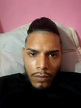 Snapshot of apolodiosgriego chatting on 30, 10, 2025 apolodiosgriego online show from 30, 10, 2025