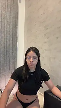 Snapshot of SophiaMelissa chatting on 6, 5, 2026 SophiaMelissa online show from 6, 5, 2026