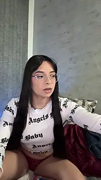Snapshot of SophiaMelissa chatting on 21, 5, 2026 SophiaMelissa online show from 21, 5, 2026