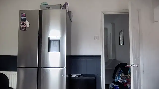 Bustyblondebabe32 online show from 2, 4, 2026