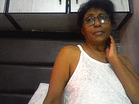 MsAttitude online show from 24, 2, 2025