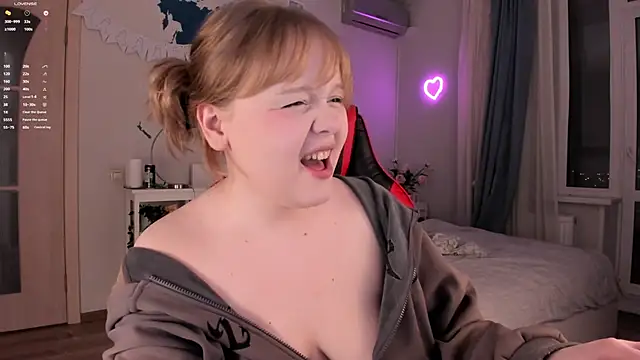 LisaLaas online show from 22, 12, 2024